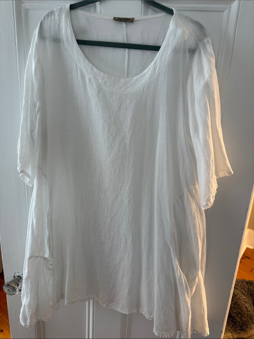 Women’s Beyond Capri Top Size XL